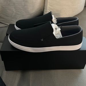 NWT Travis Mathew cuater Phenom Slip On